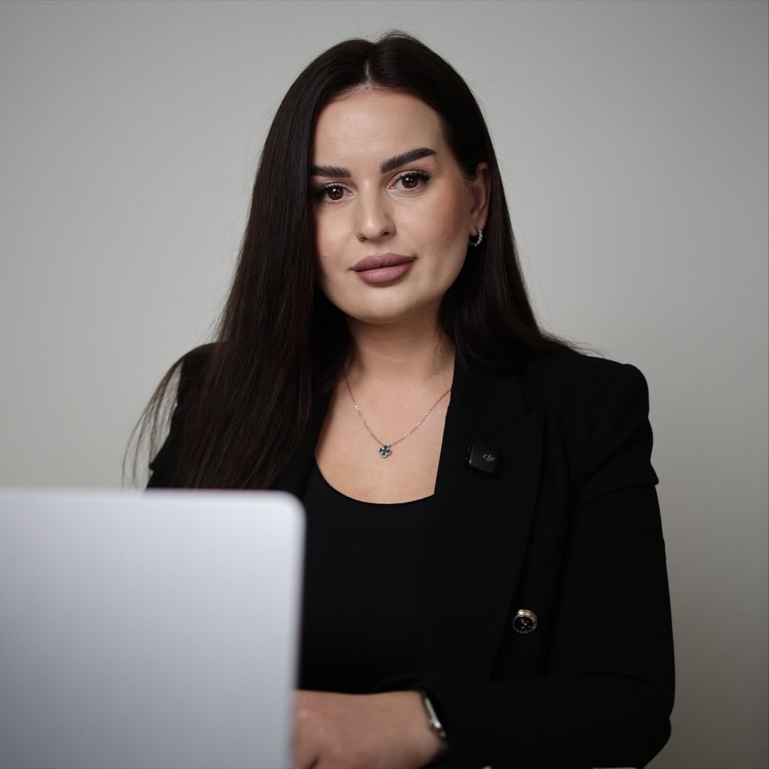 Diana Romaňuková — účetní, DT účetnictví Praha